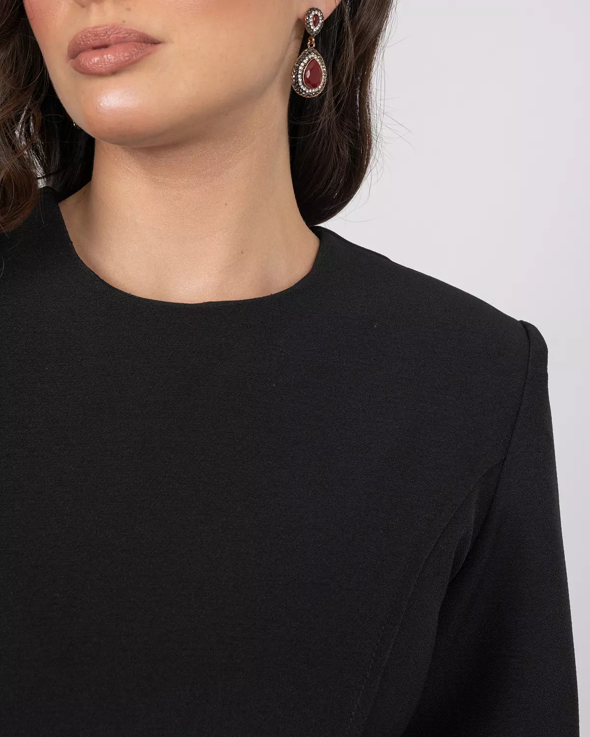 Fitted Crepe Dress with Balloon Faux Fur Hem 3