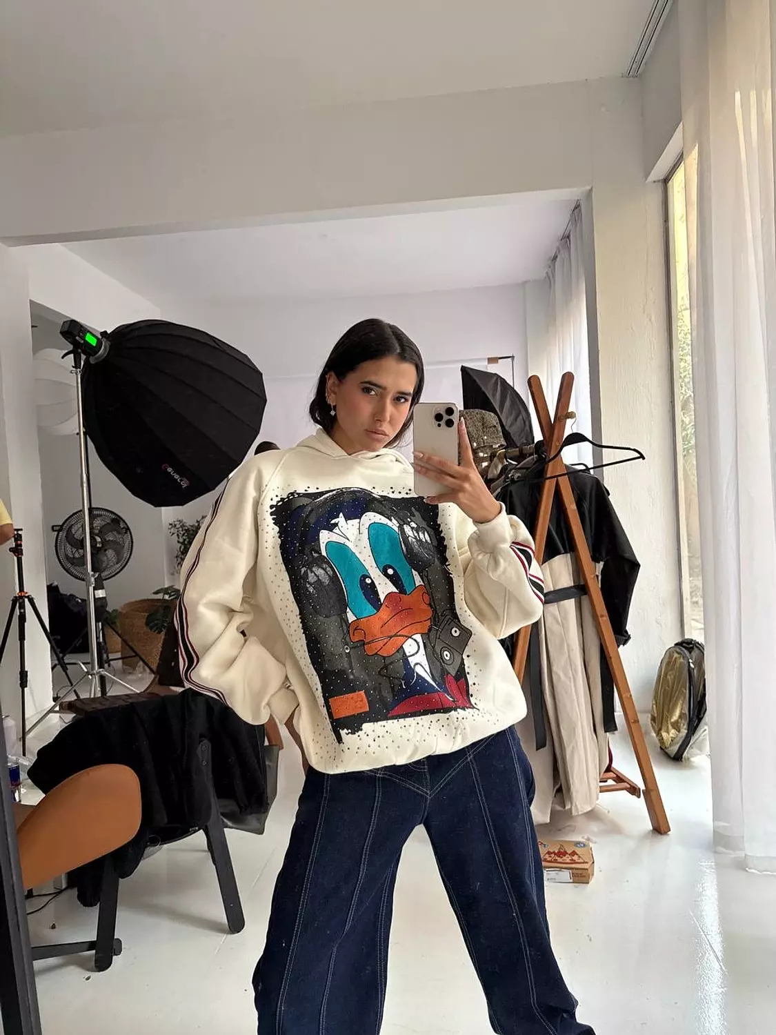 Donald duck sweatshirt  5