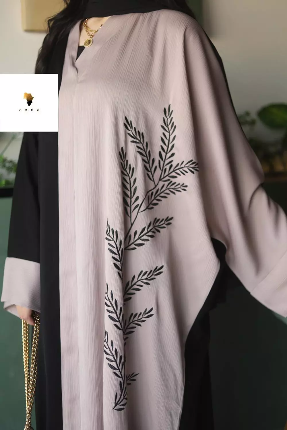 عبايه hover image