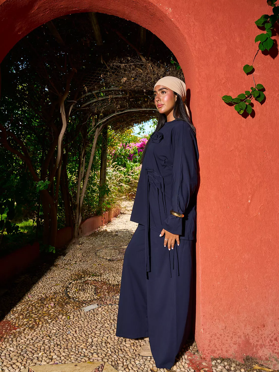 Worood Comfy Set with Pin - Navy Blue 3