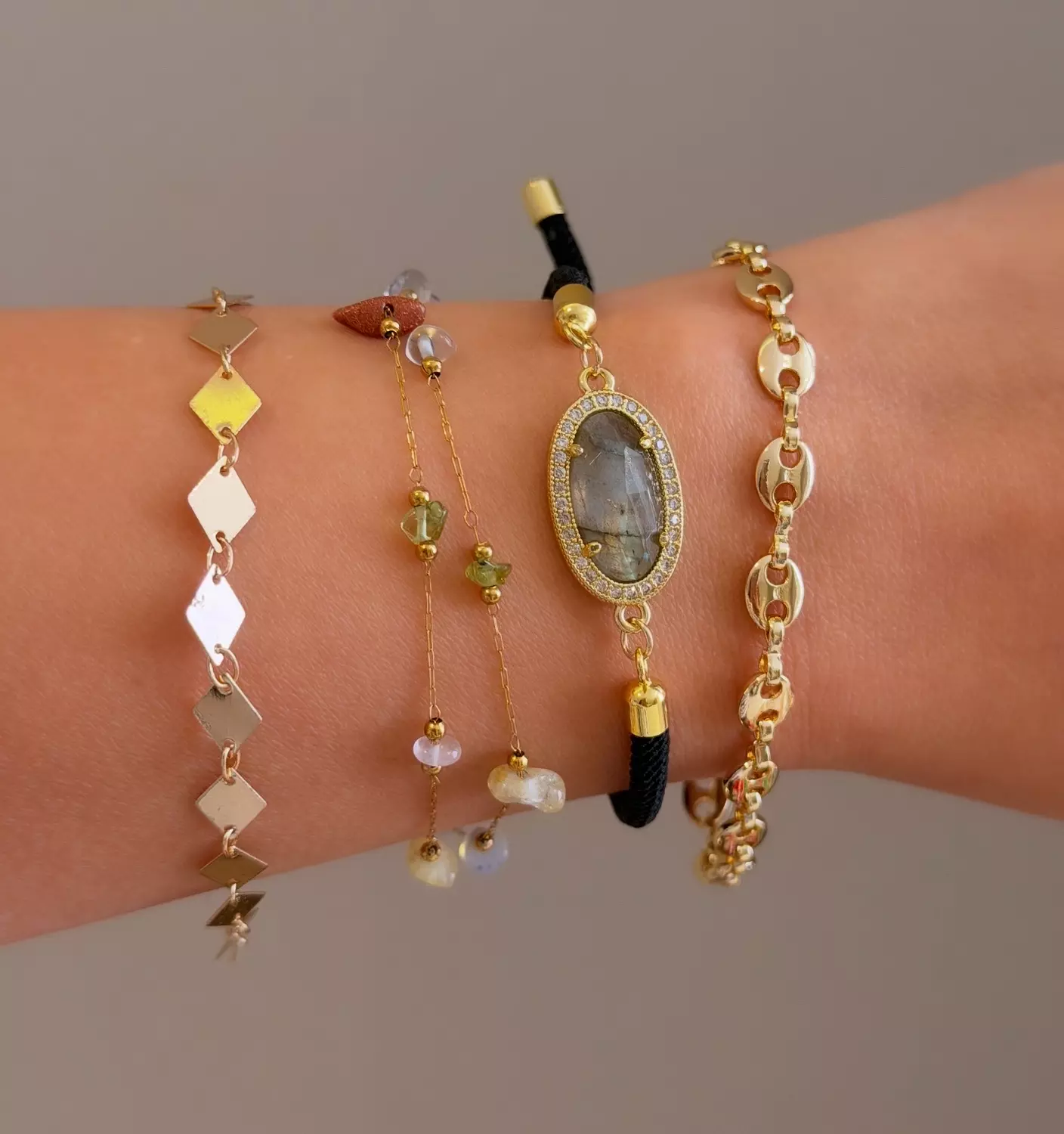 Black & Nudes Bracelets Set image