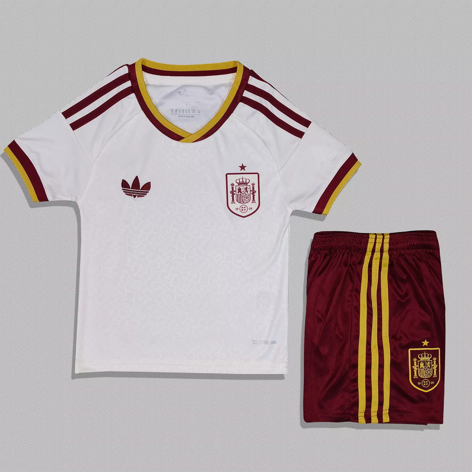 SPAIN WORLD CUP 26 - NATIONAL KIDS 1