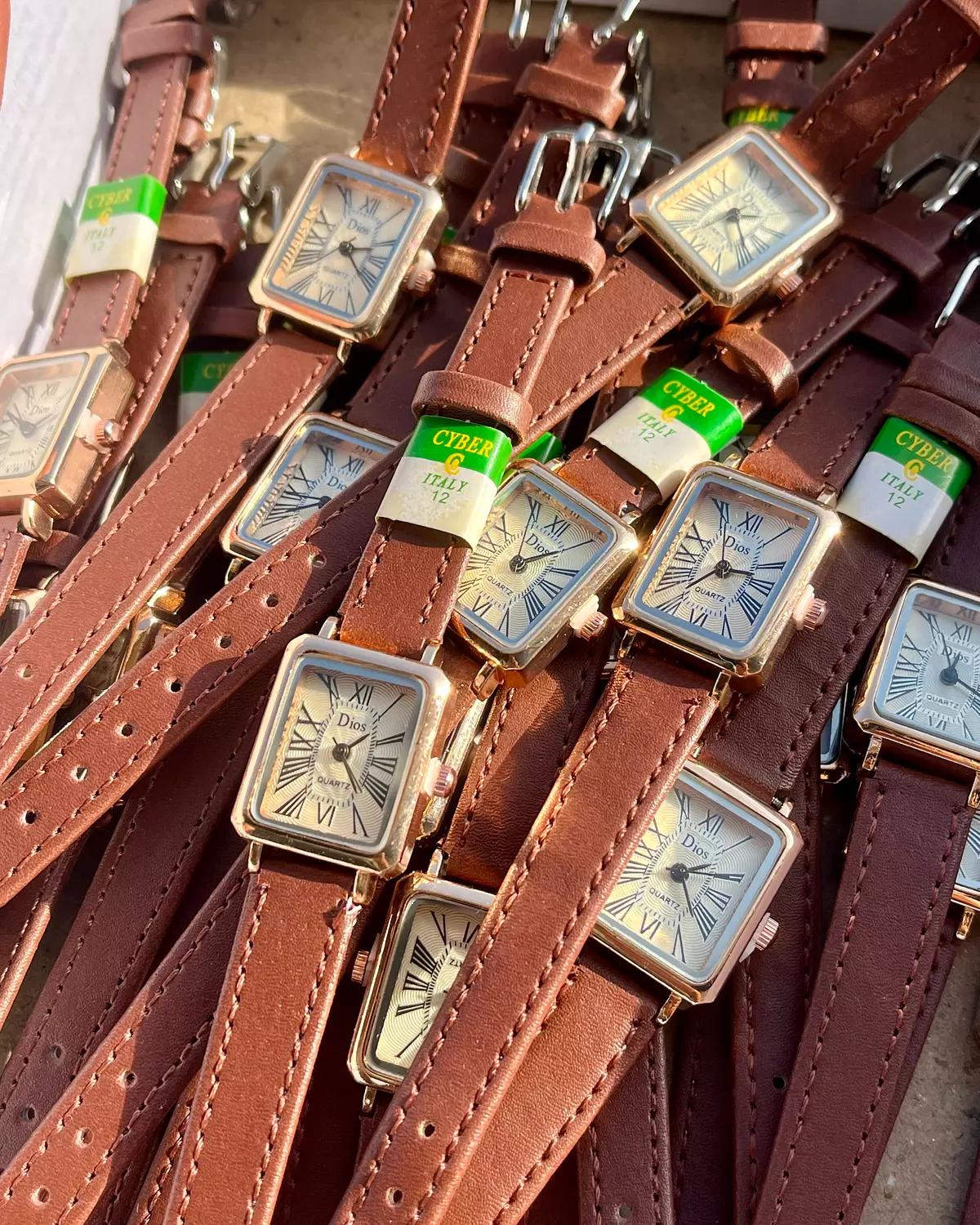 Trendy square Brown leather  8