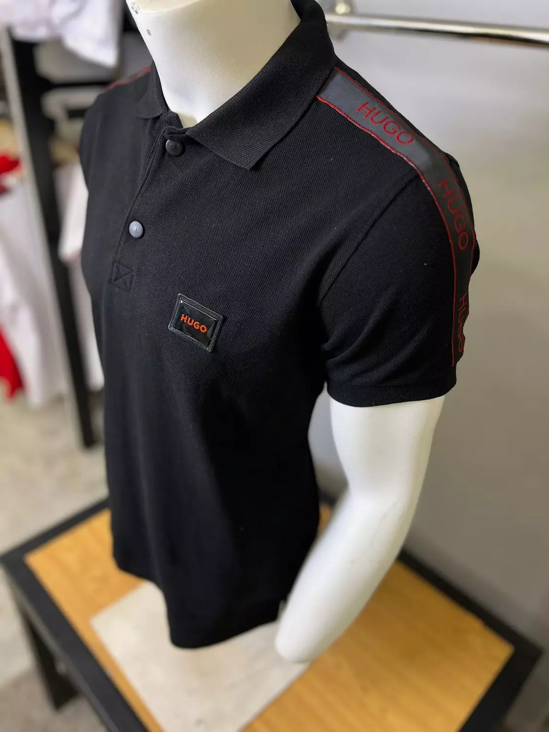 HUGO BOSS TSHIRT / 1462 2