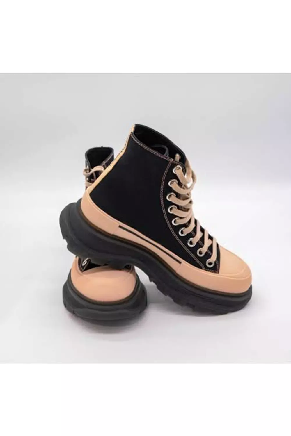 Alexander McQueen Tread Slick  1