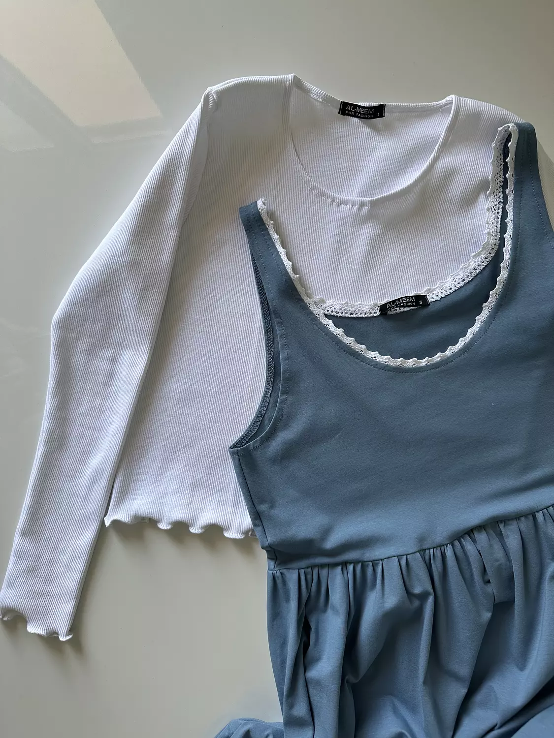 White cotton top (T)  3