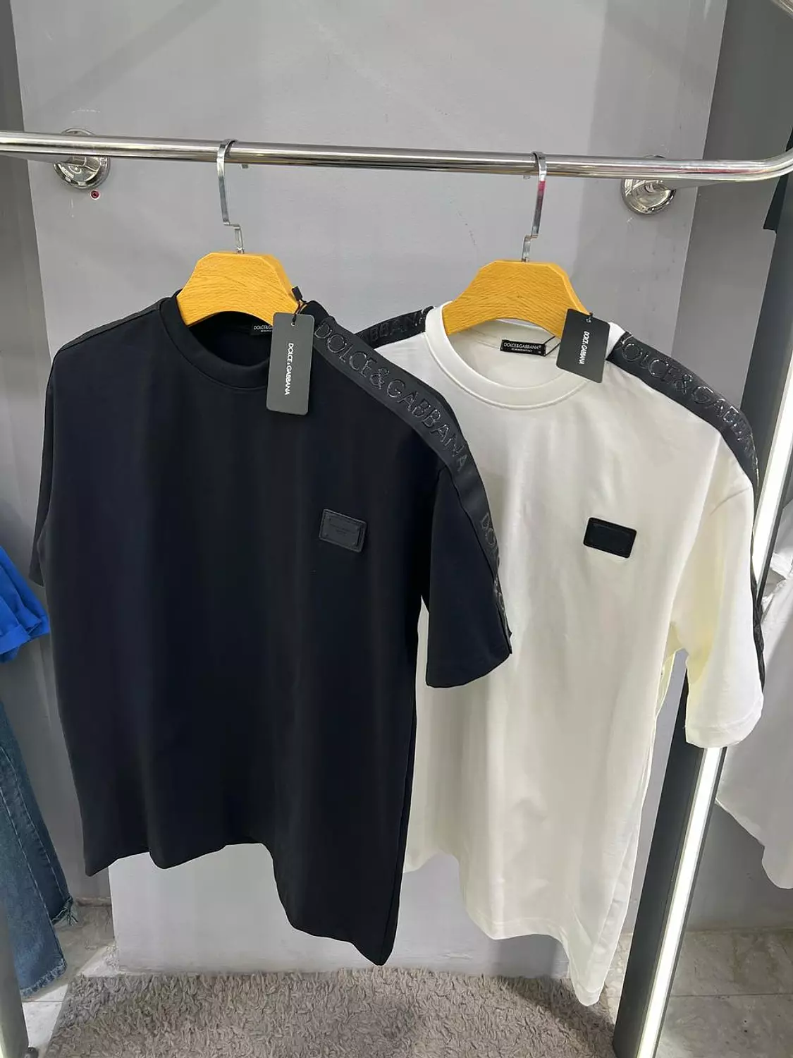 DOLCE AND GABBANA TSHIRT / 1258 6