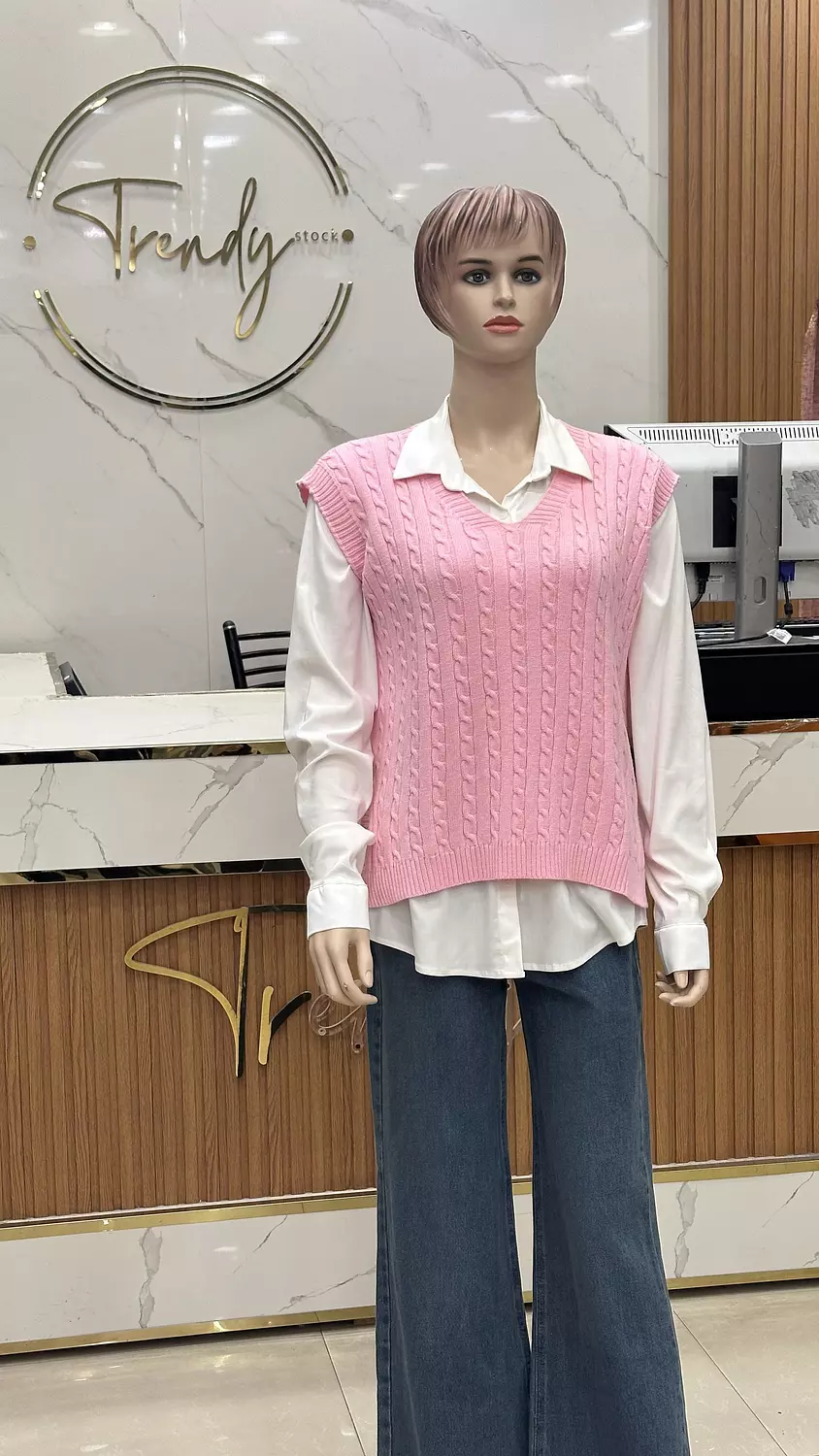 V-neck Sweater Vest 11