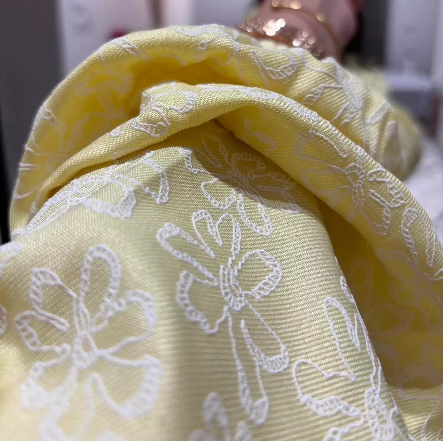 Ruffled Floral Blouse 💛 20