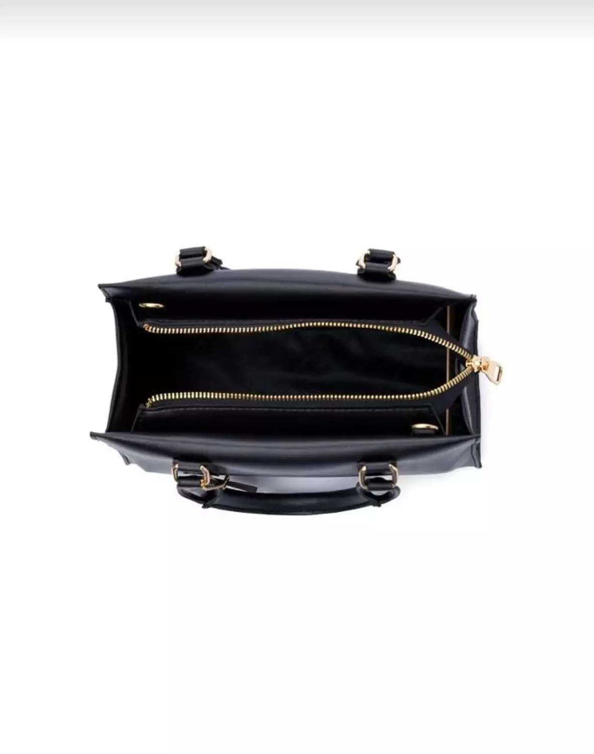 Black with chain label  4