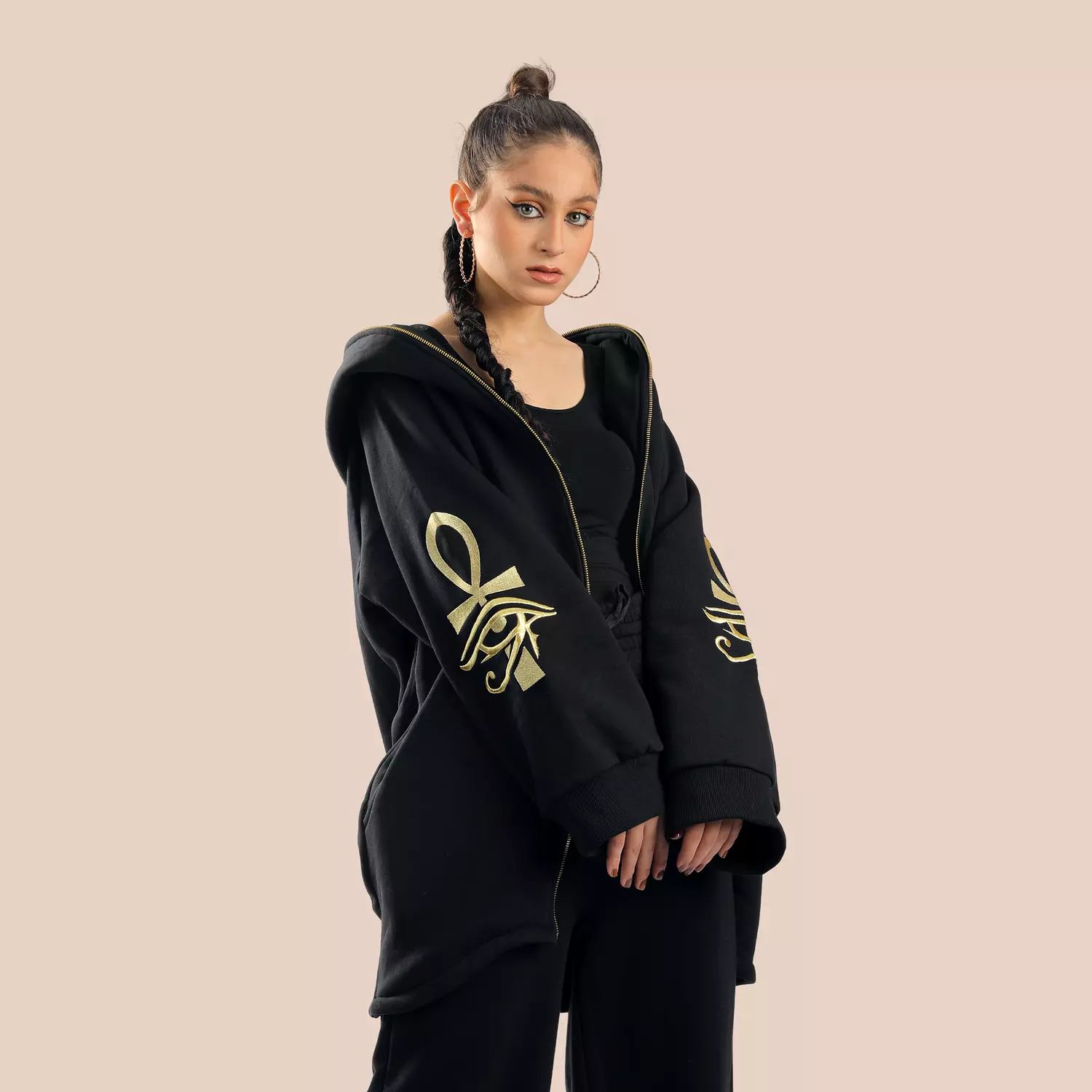 Gold embroidered ancient jacket  1