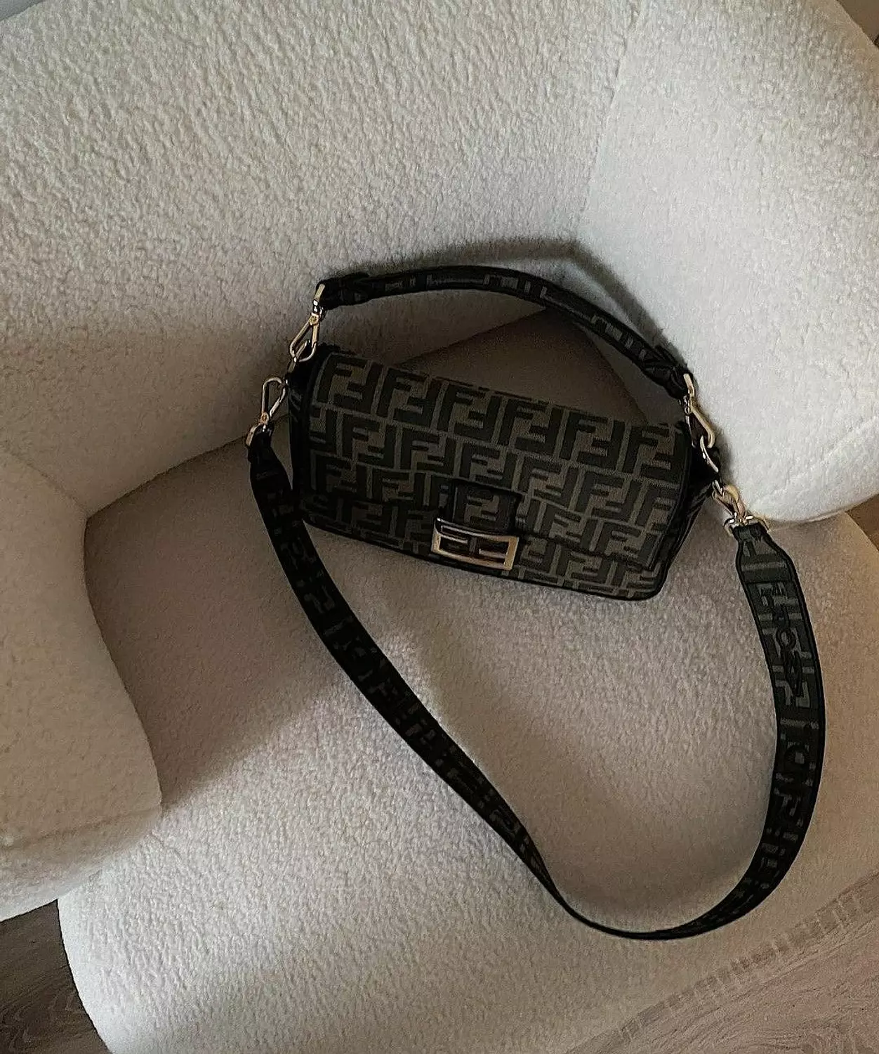 FENDI Baguette Brown FF Jacquard Fabric Bag 2