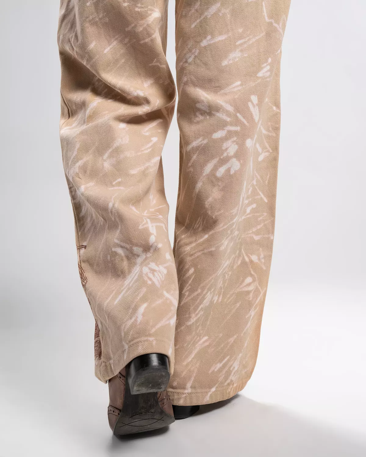 "Octopus’s heart “  1of1 hand-painted pants  7