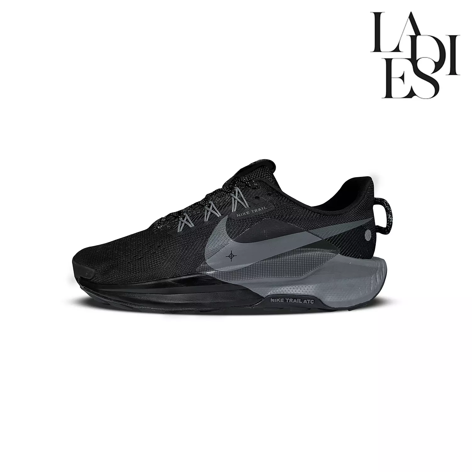 NIKE RUNNING SHOES - LADIES image