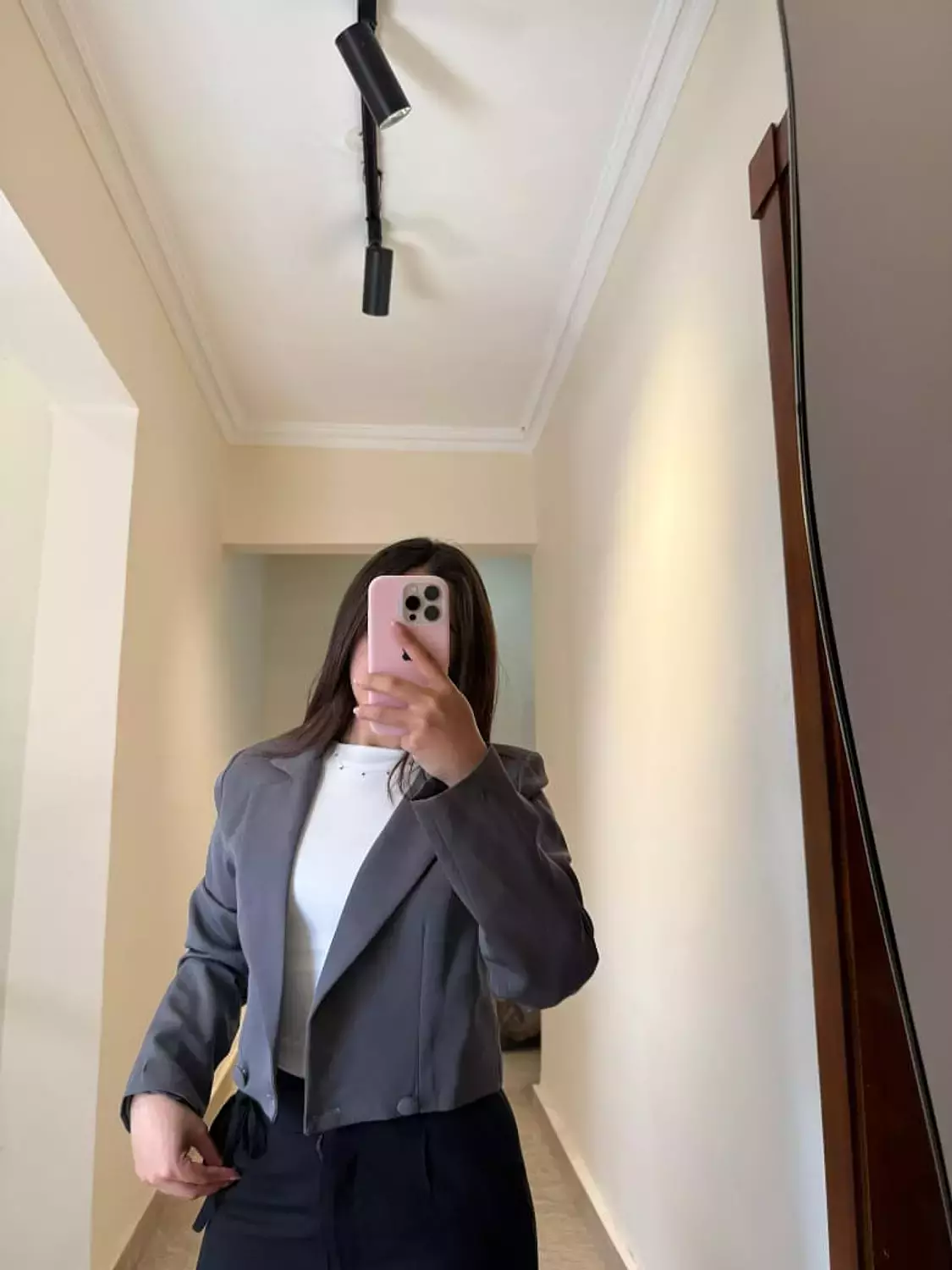 Cropped Blazer Dark Grey 2
