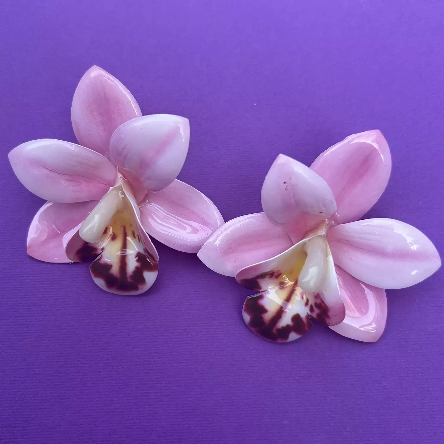 Pink Lilly Earrings  hover image