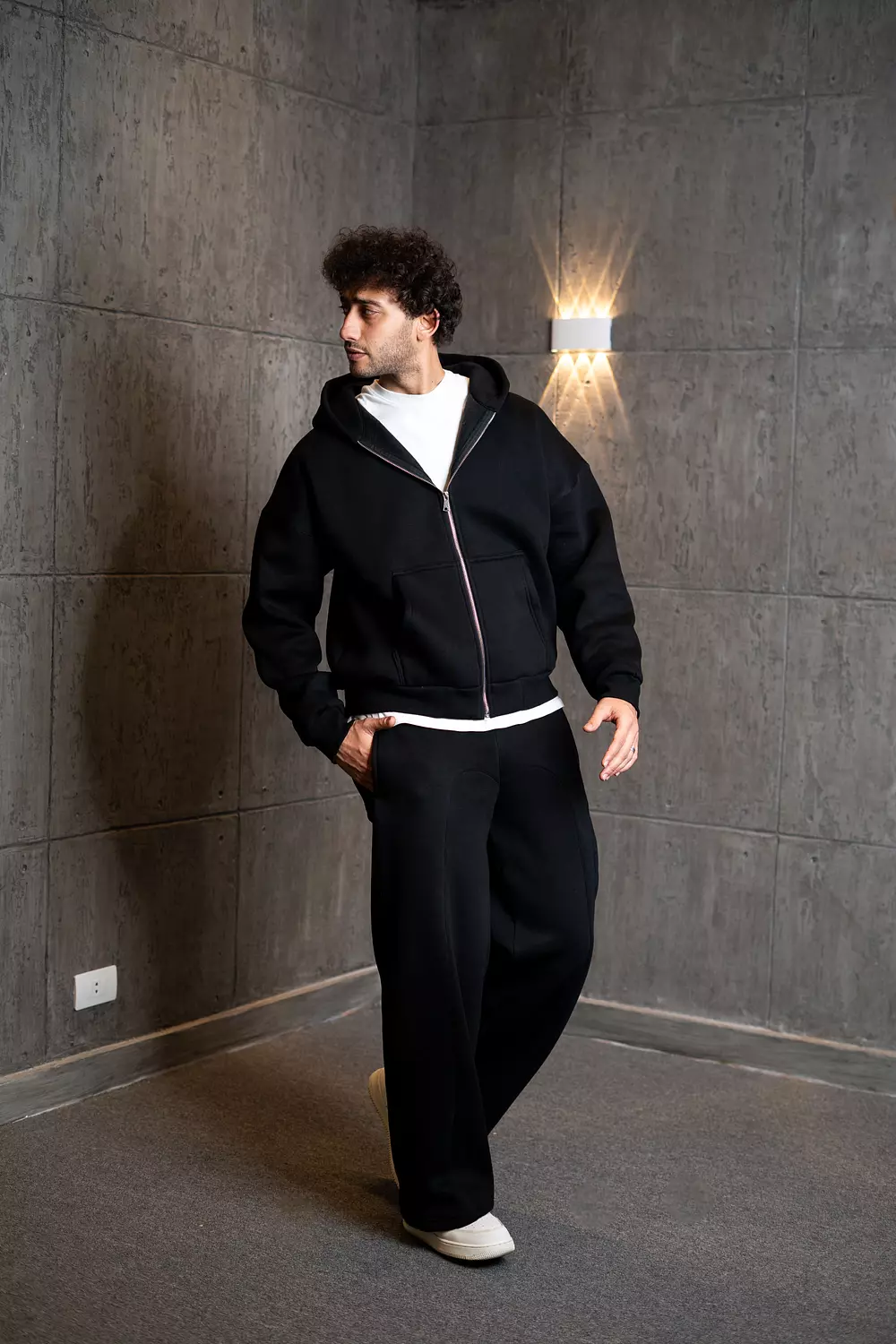 Plain Set | Black image