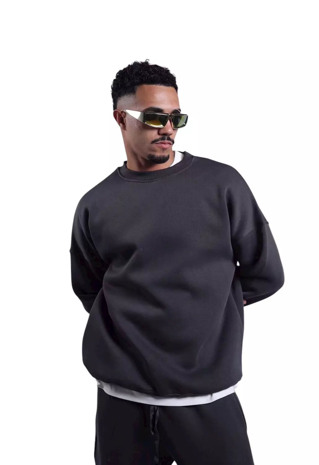Basic crew neck  2