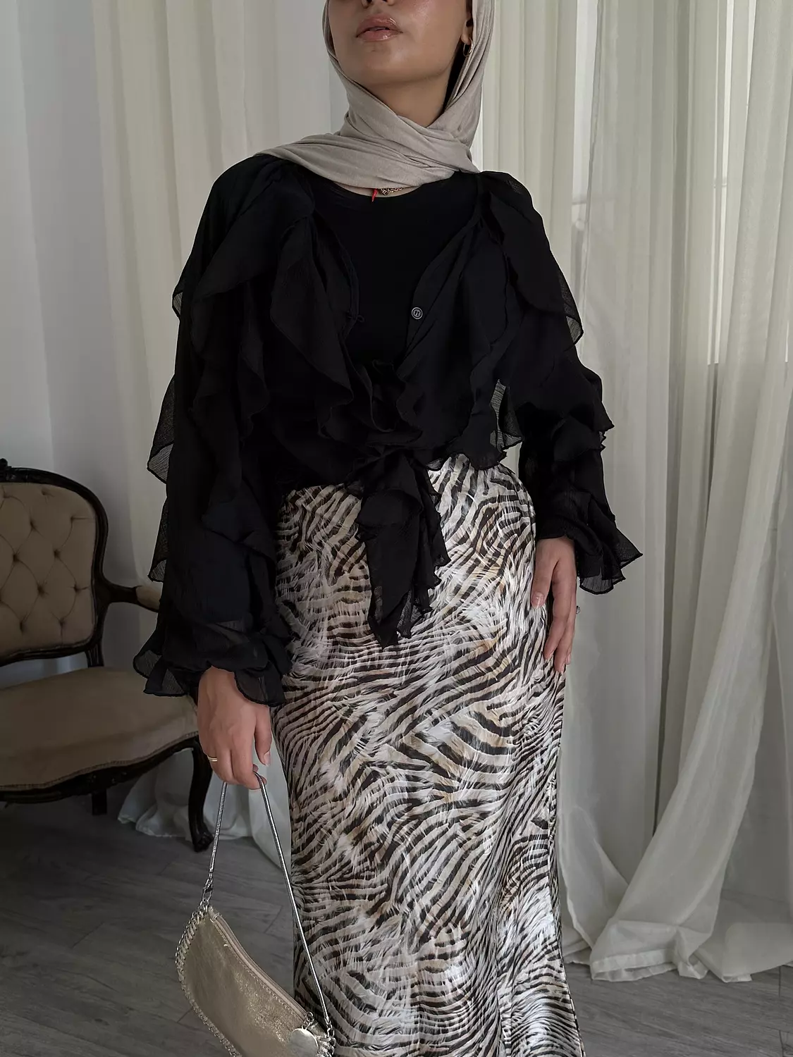 Satin leopard skirt  4