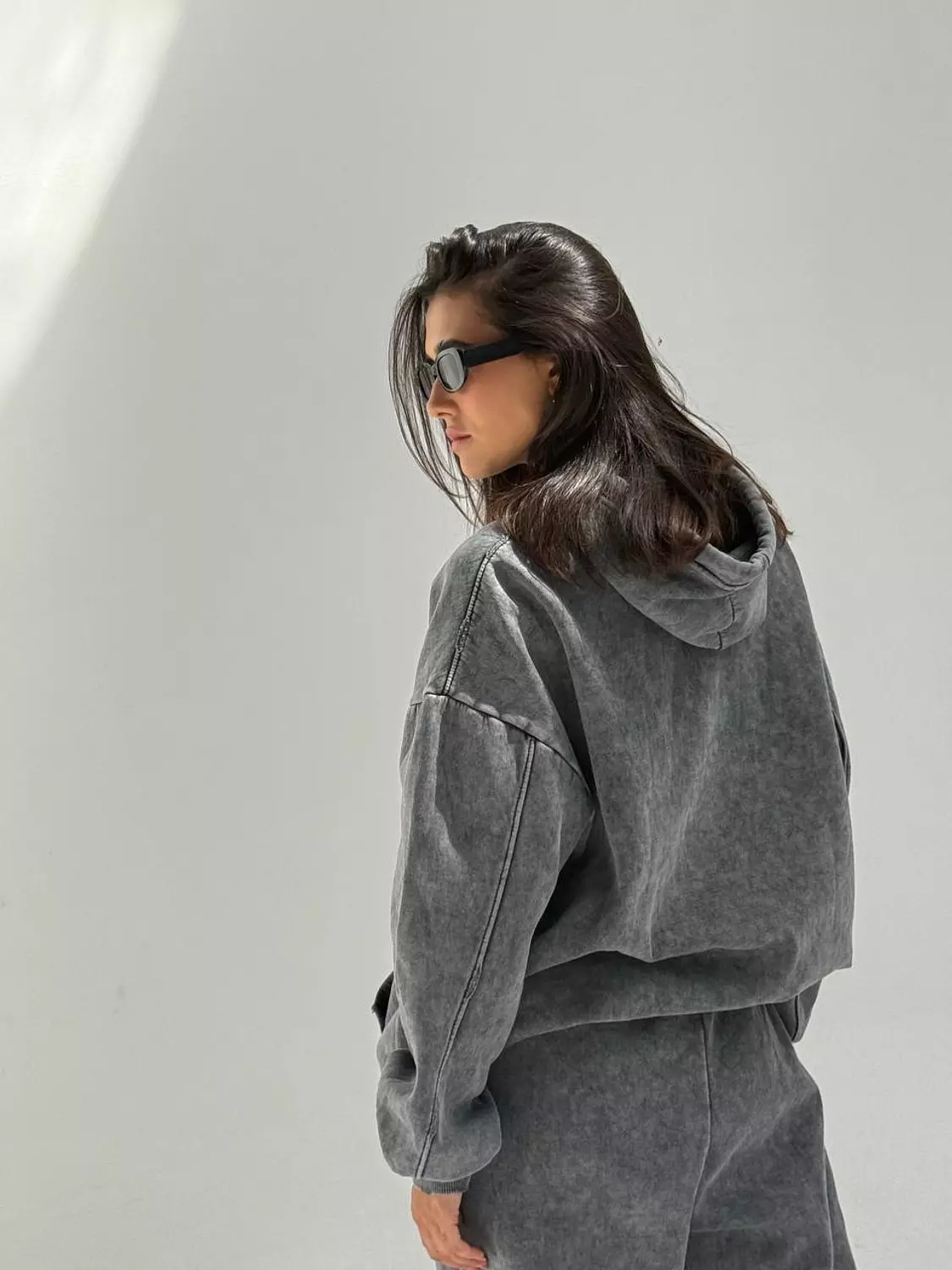 Quarry Black suit  4