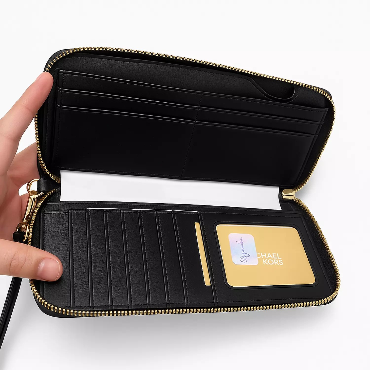 Michael kors wallet  hover image
