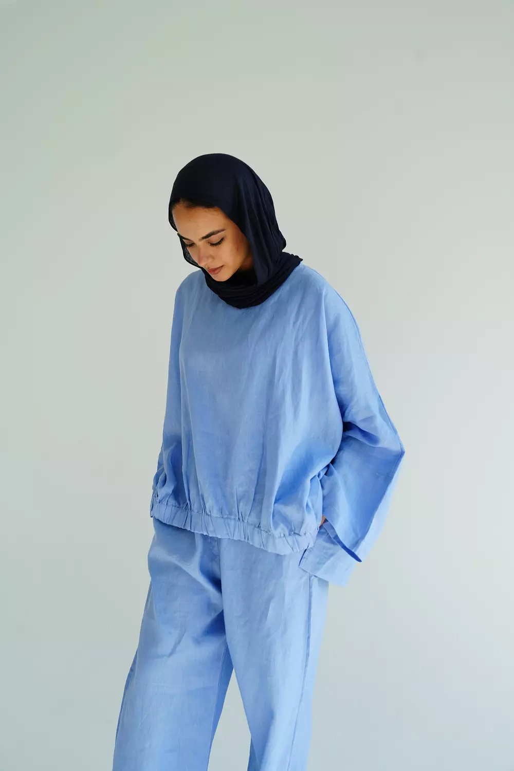Baby-blue Minimalist linen set  4