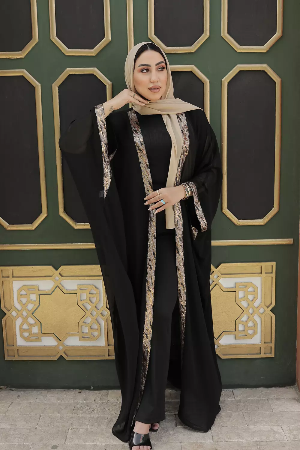 CAFTAN VERSACE hover image