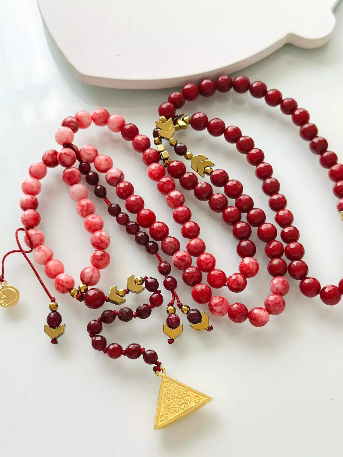 <p style="text-align: start"></p>