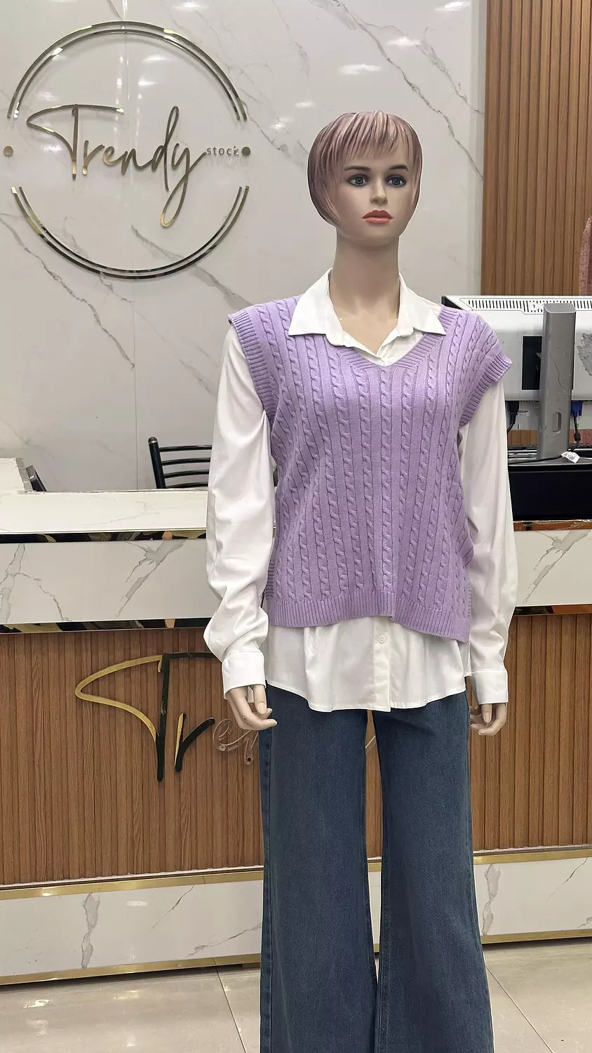 V-neck Sweater Vest 4