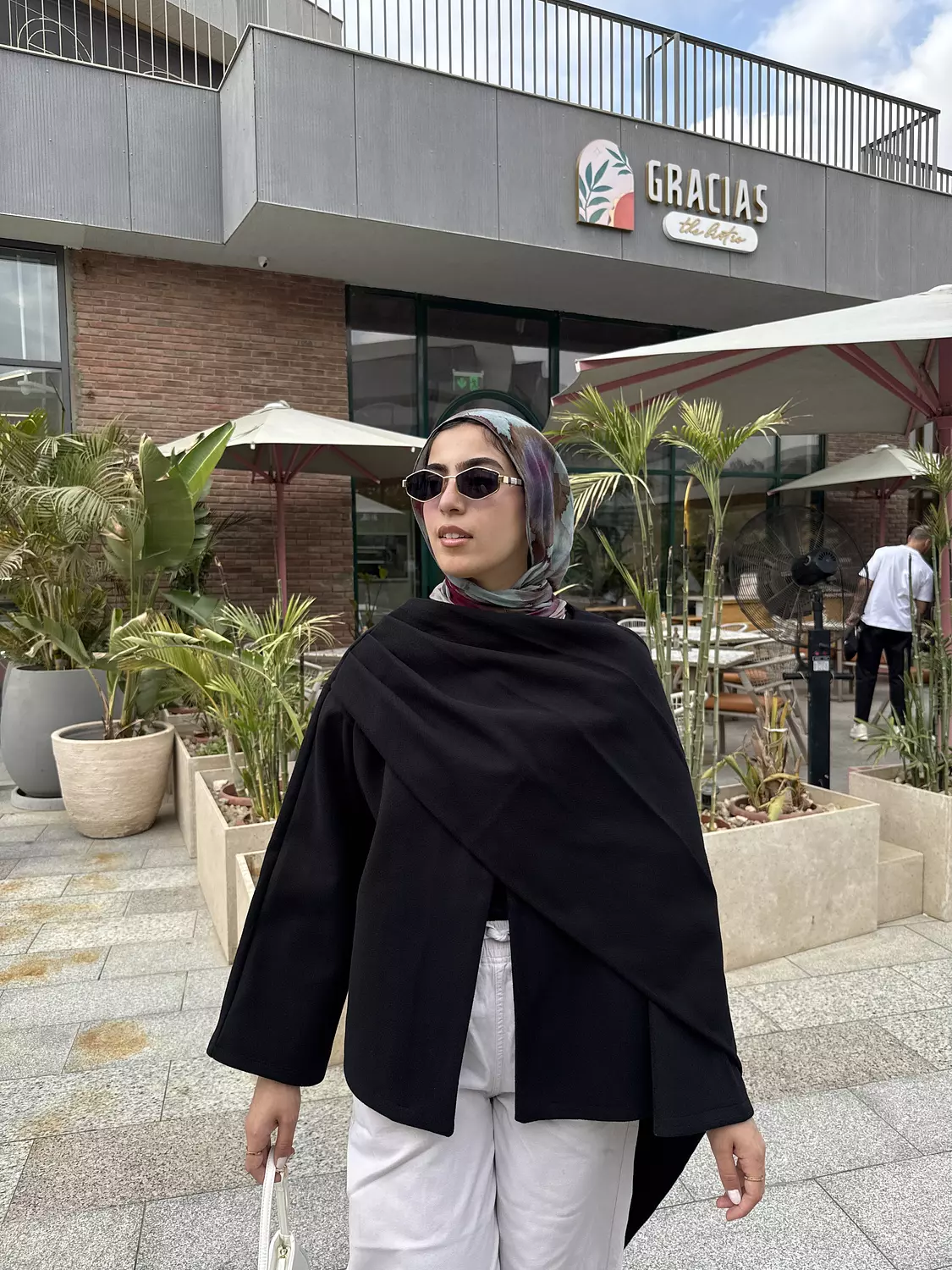 Nabeela Shawl Coat image