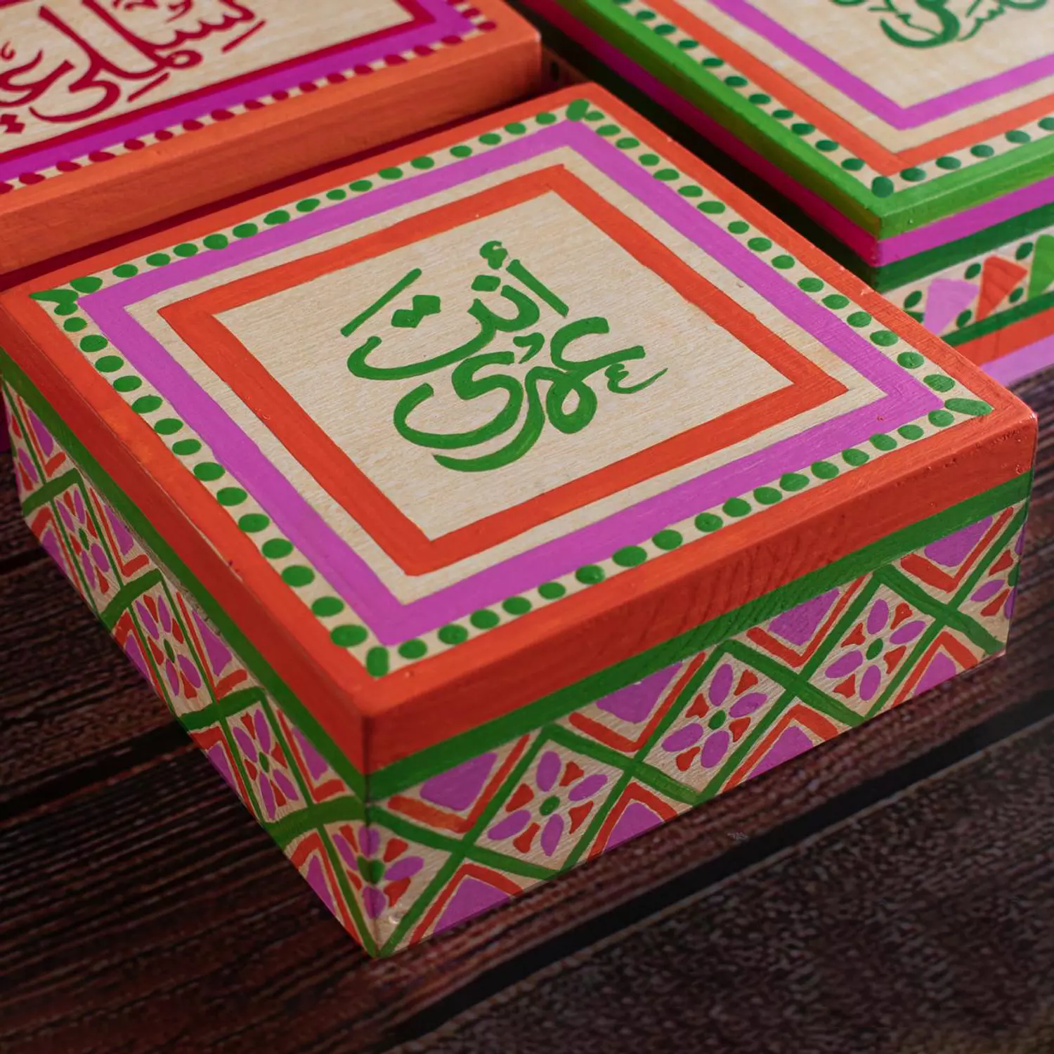 Box medium - square- lozanges orange image