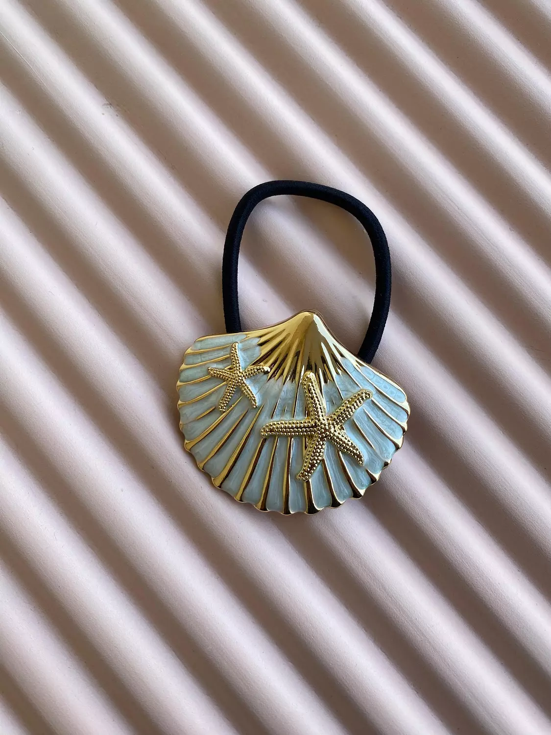 Seashell hair accessories 5