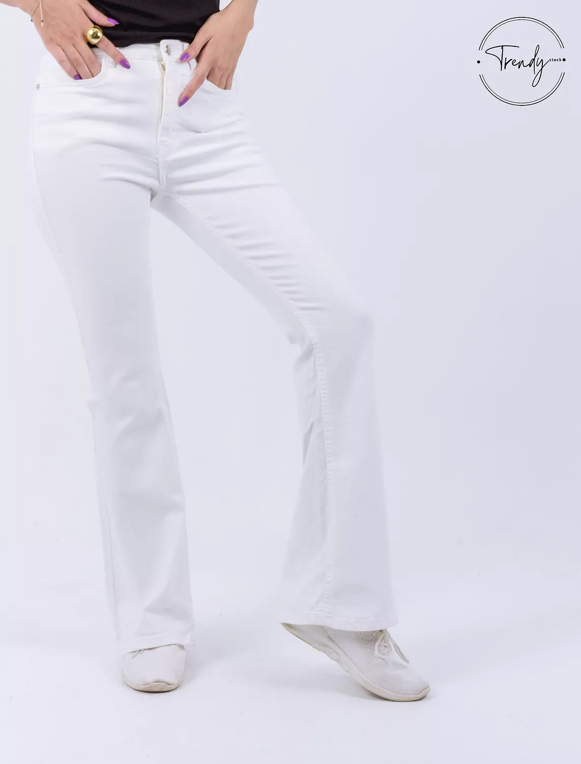 Flare leg Jeans 2