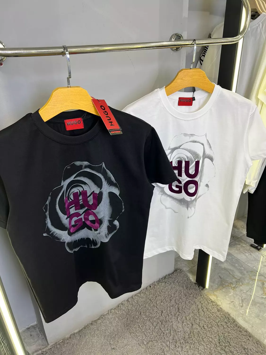 HUGO BOSS TSHIRT / 1310 7