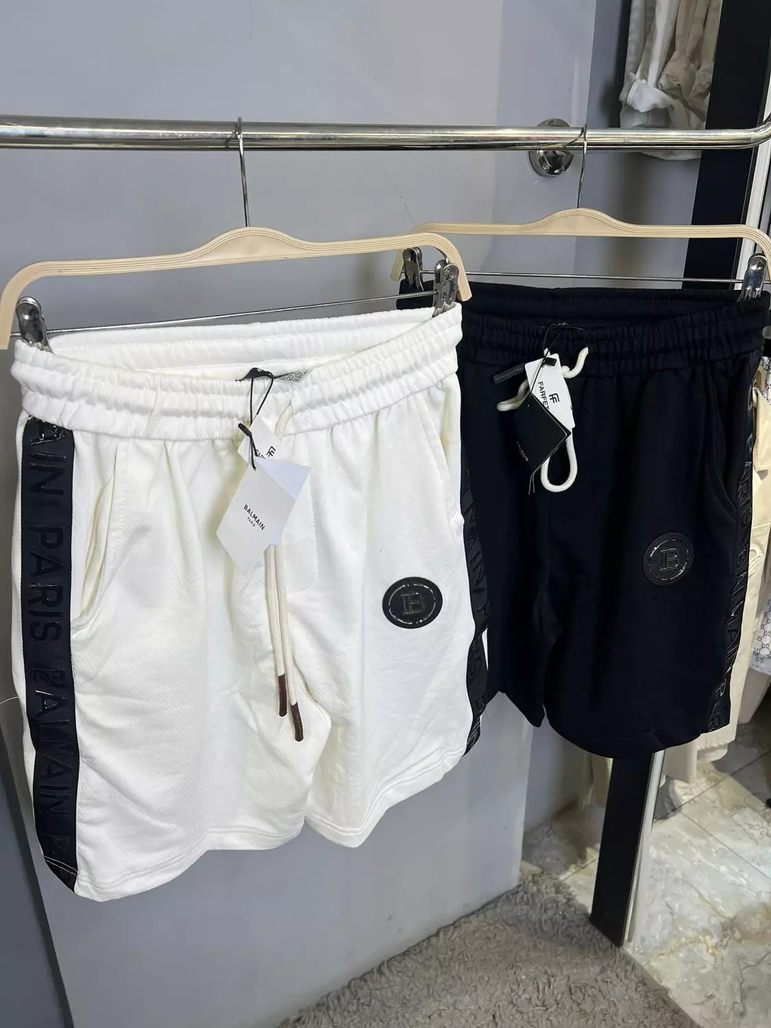 BALMAIN SHORT / 1469 7