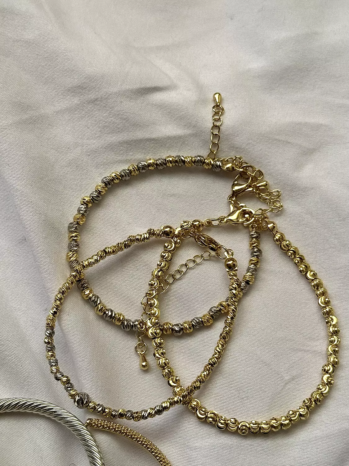 Golden dotes bracelet  image