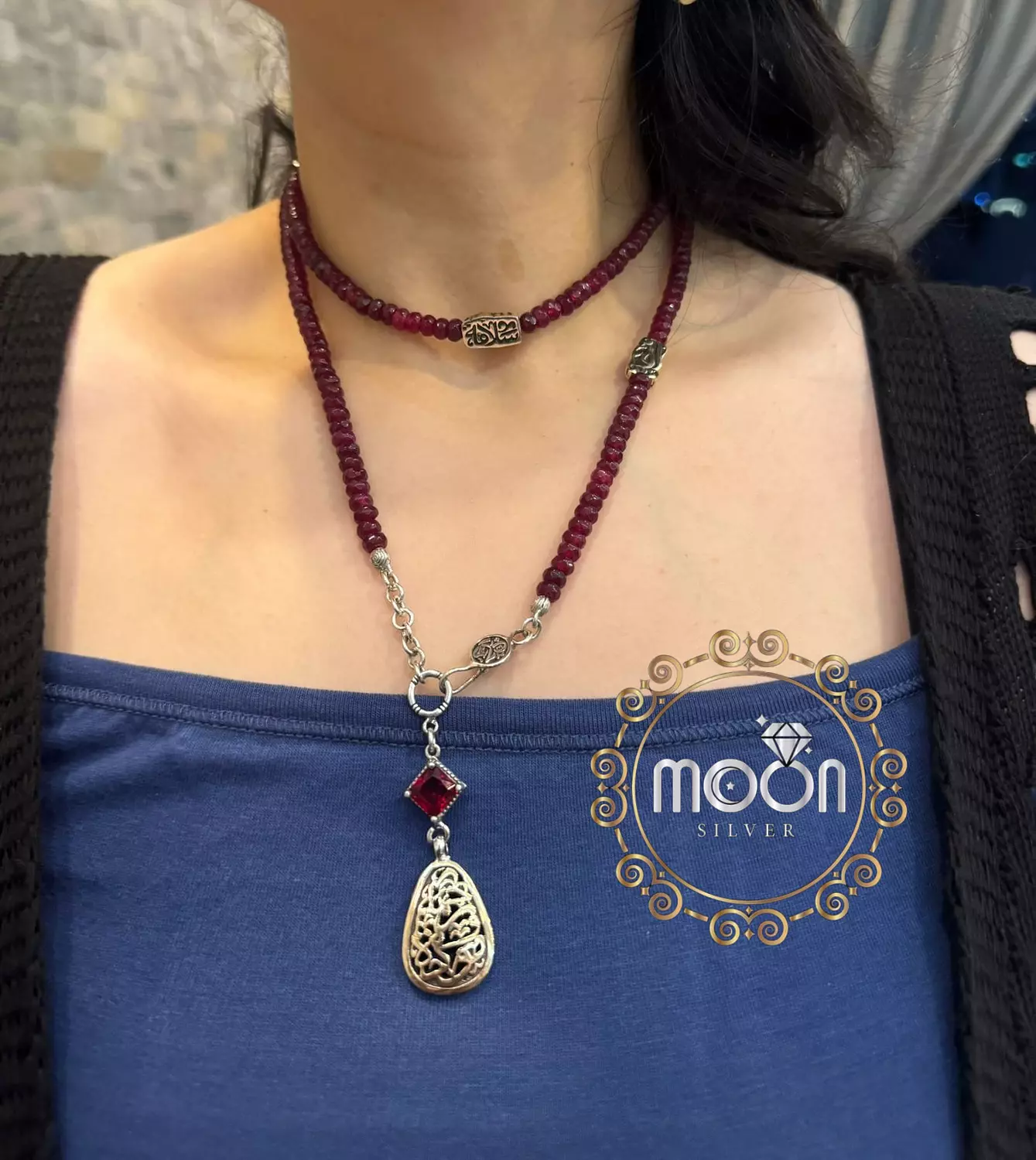 Double layer Dark red agate necklace  image