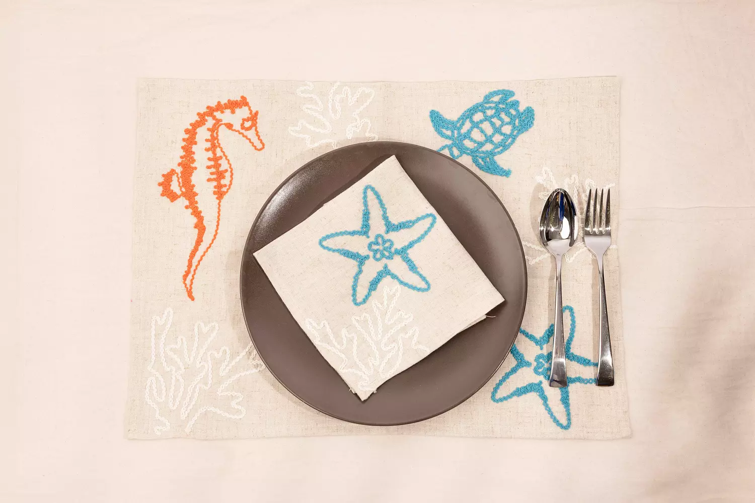Placemat Set of 6 " Sea World " image