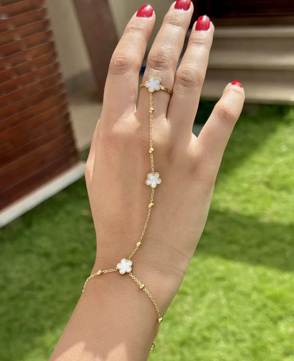 Hand chain 9 image