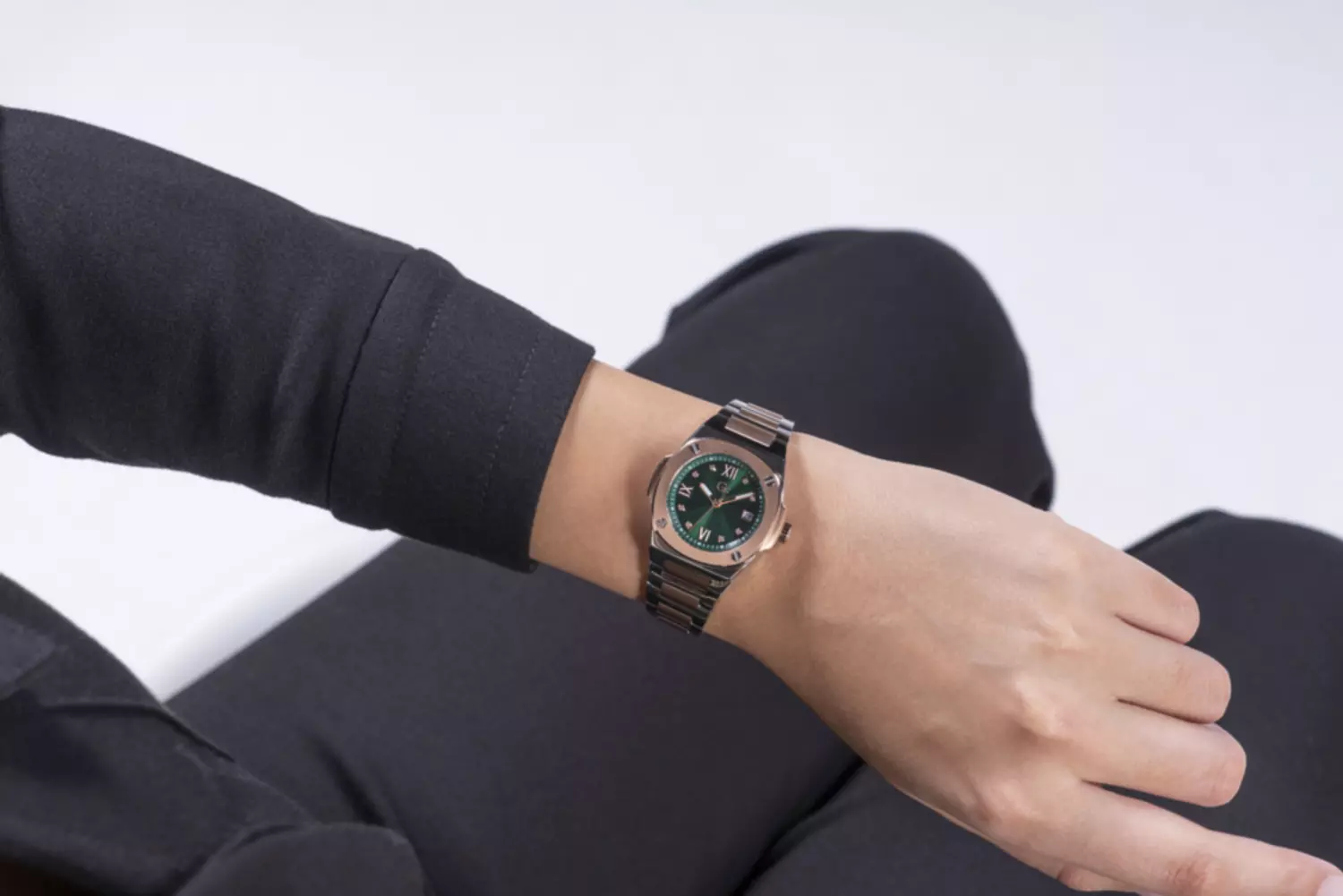 GC Z12001L9MF Women's ANALOG WATCH 5