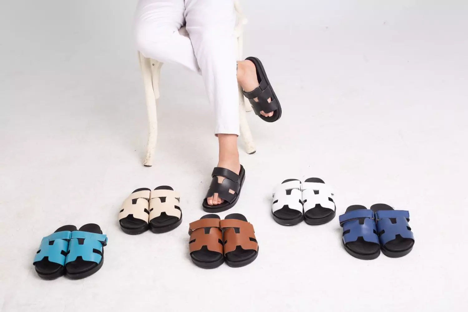 slipper H platform hover image
