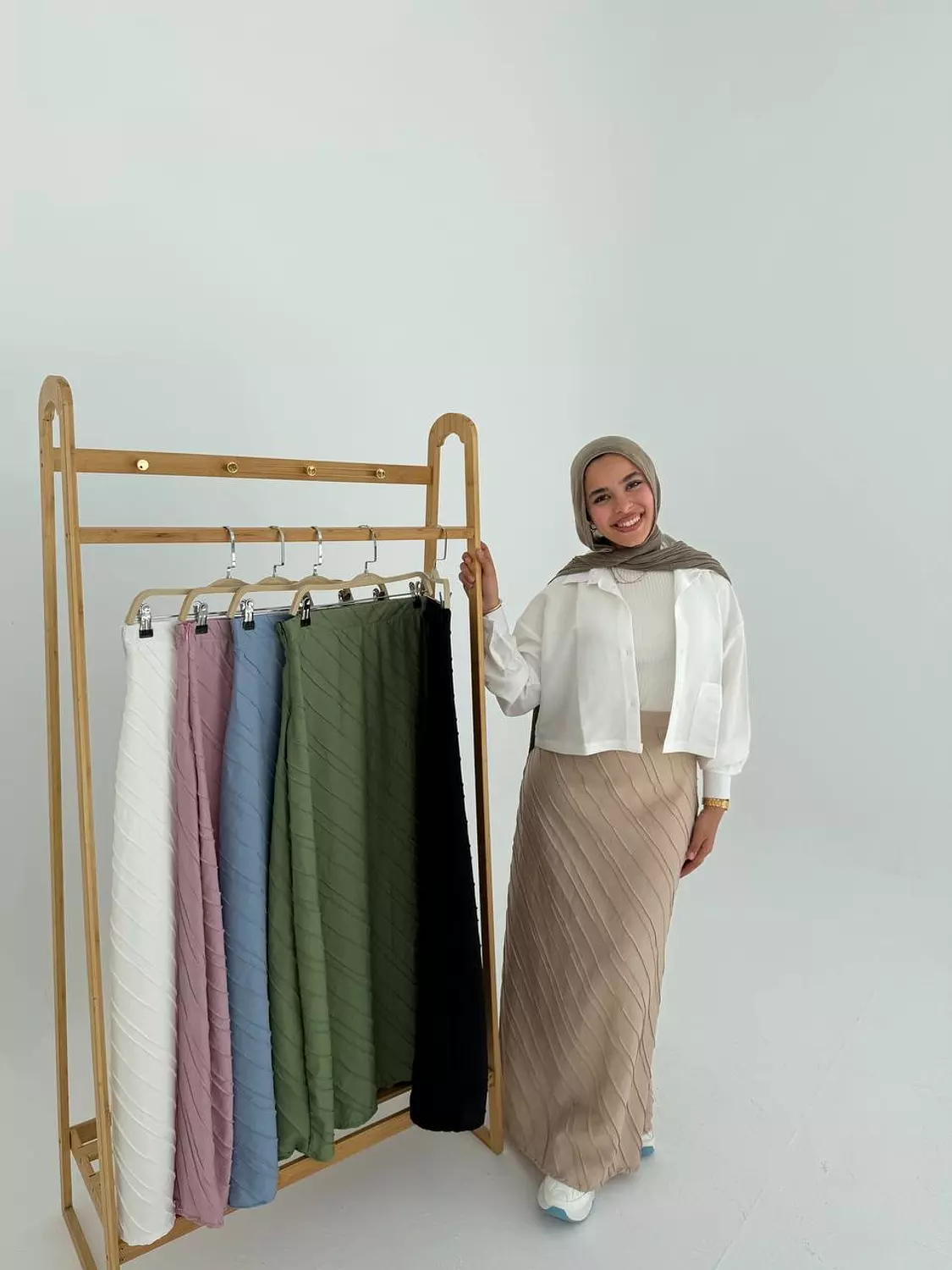 SKIRT  image