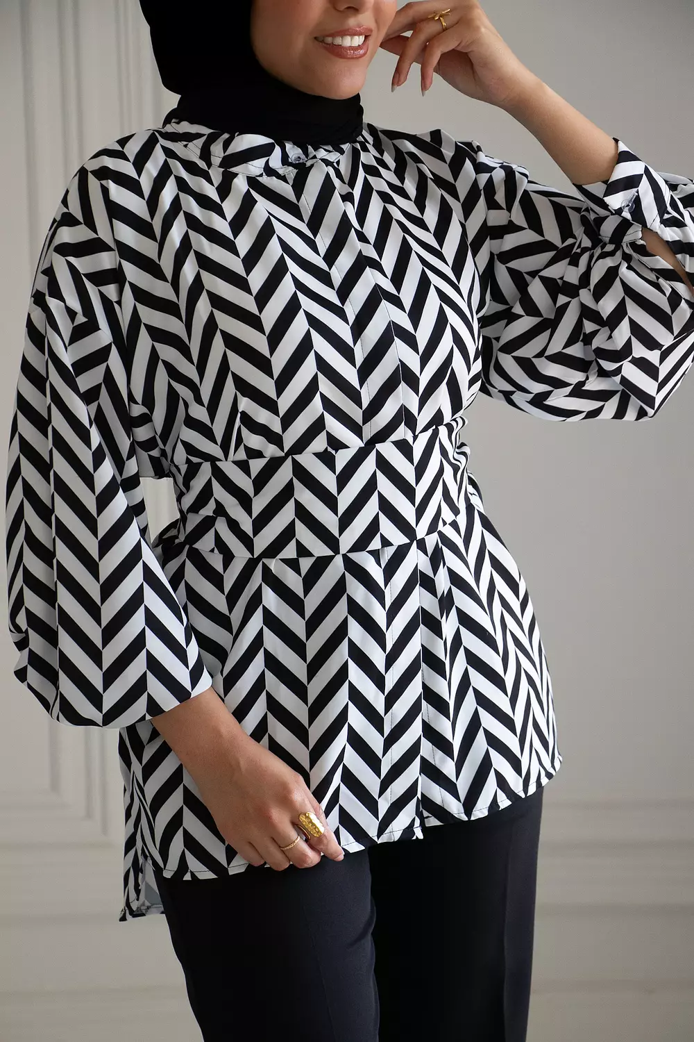 Black and white blouse 8