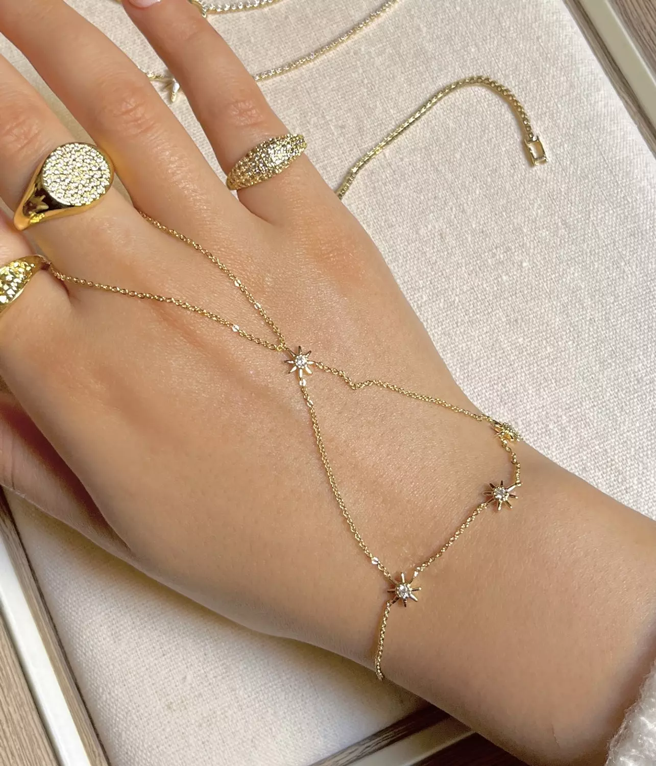 Starlight Hand Chain  image