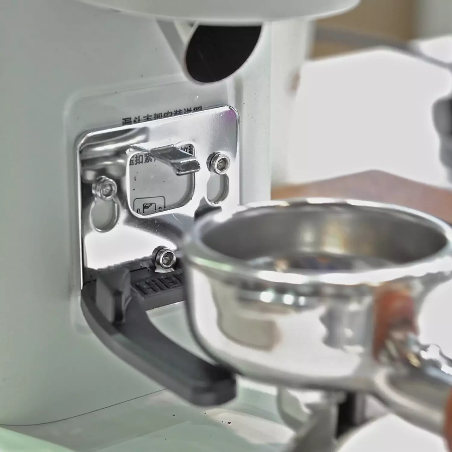 H13 Super Barista 58 mm port filter Touch screen dual boiler 7