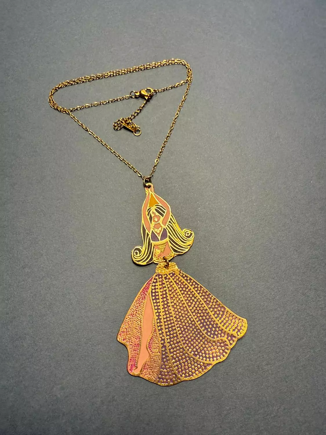 Gold platted belly dancer Necklace  3