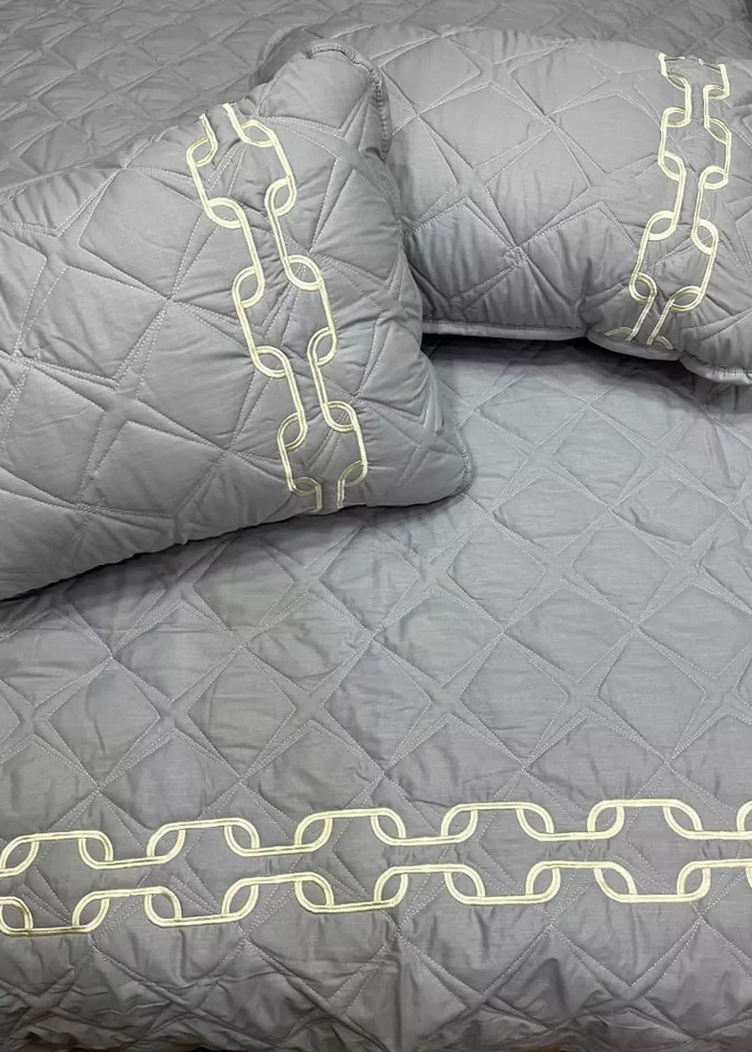 Coverlet / Bed Spread  image