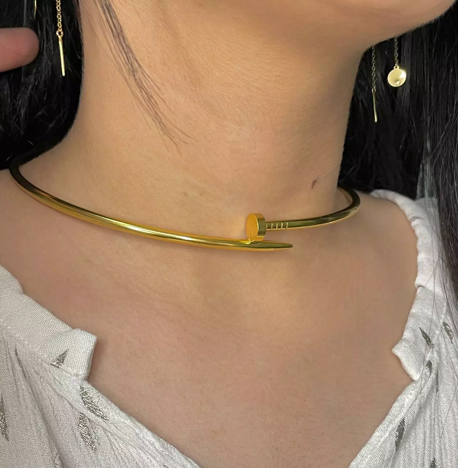 Chocker nail image