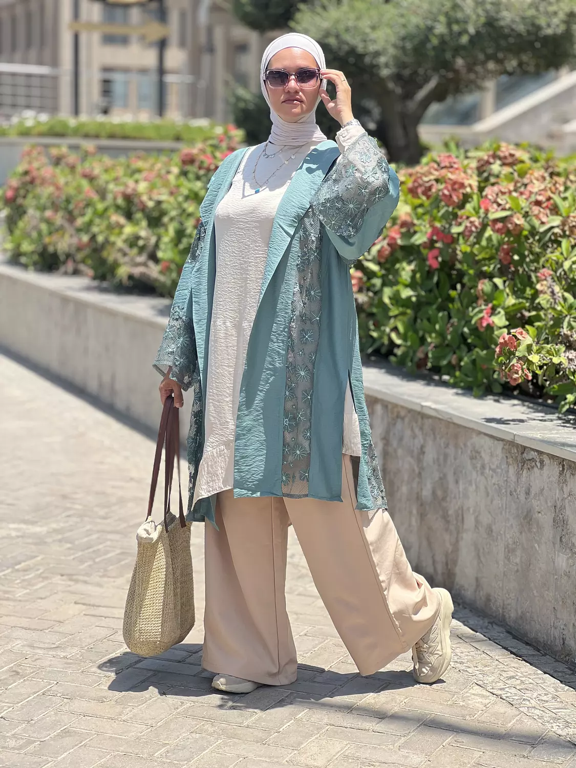 Nesma cardigan image