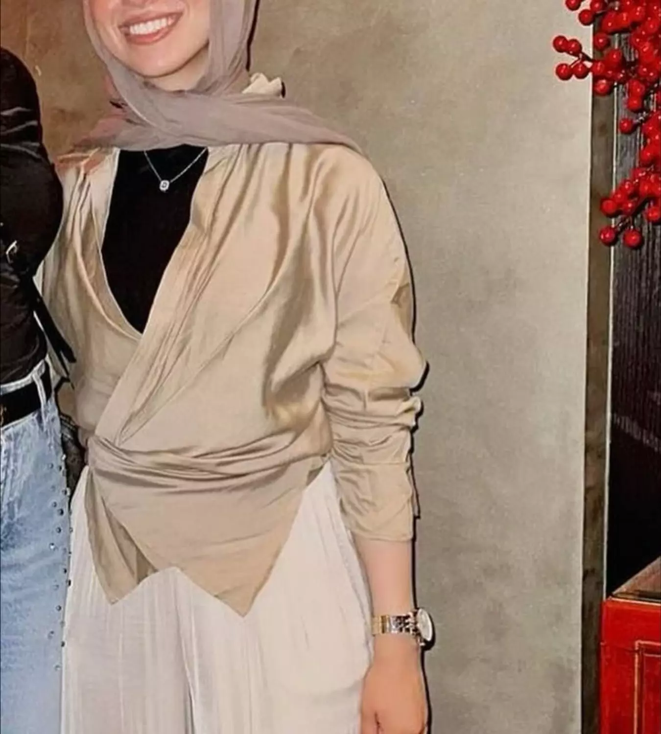 Cross blouse 4